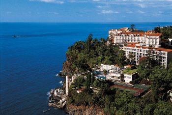 Isola Madeira,una-splndida-vista-sul-Reid's,-l'hotel-più-famoso-dell'isola