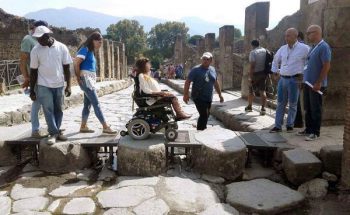 Barriere disabili-in-visita-a-pompei