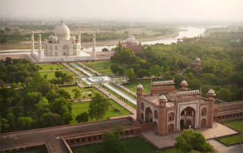 Cosa vedere ad Agra: Taj Mahal e i suoi giardini