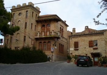 Torre di Palme piazzale-della-Rocca