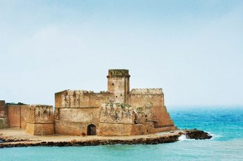 New York Times calabria-fortezza-aragonese-isola-capo-rizzuto