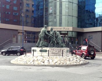 Gibilterra Il-monumennto-che-ricorda-l'evacuazione-del-1940