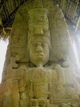 Messico Quirigua-statua-del-re-K'ak