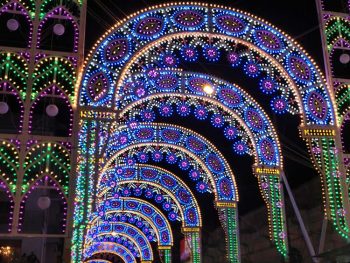 Sacro e profano Salento-luminarie
