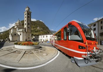 Tirano-Trenino+Basilica-Foto-Ivan-Previsdomini