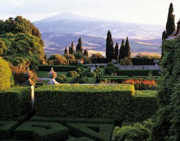 Il premio del Parco più bello 2017 a Genova e in Val d’Orcia 4 Durazzo Pallavicini villa-La-Foce-garden-and-mountain