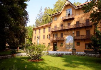 Fontanafredda la tenuta Foresteria delle vigne